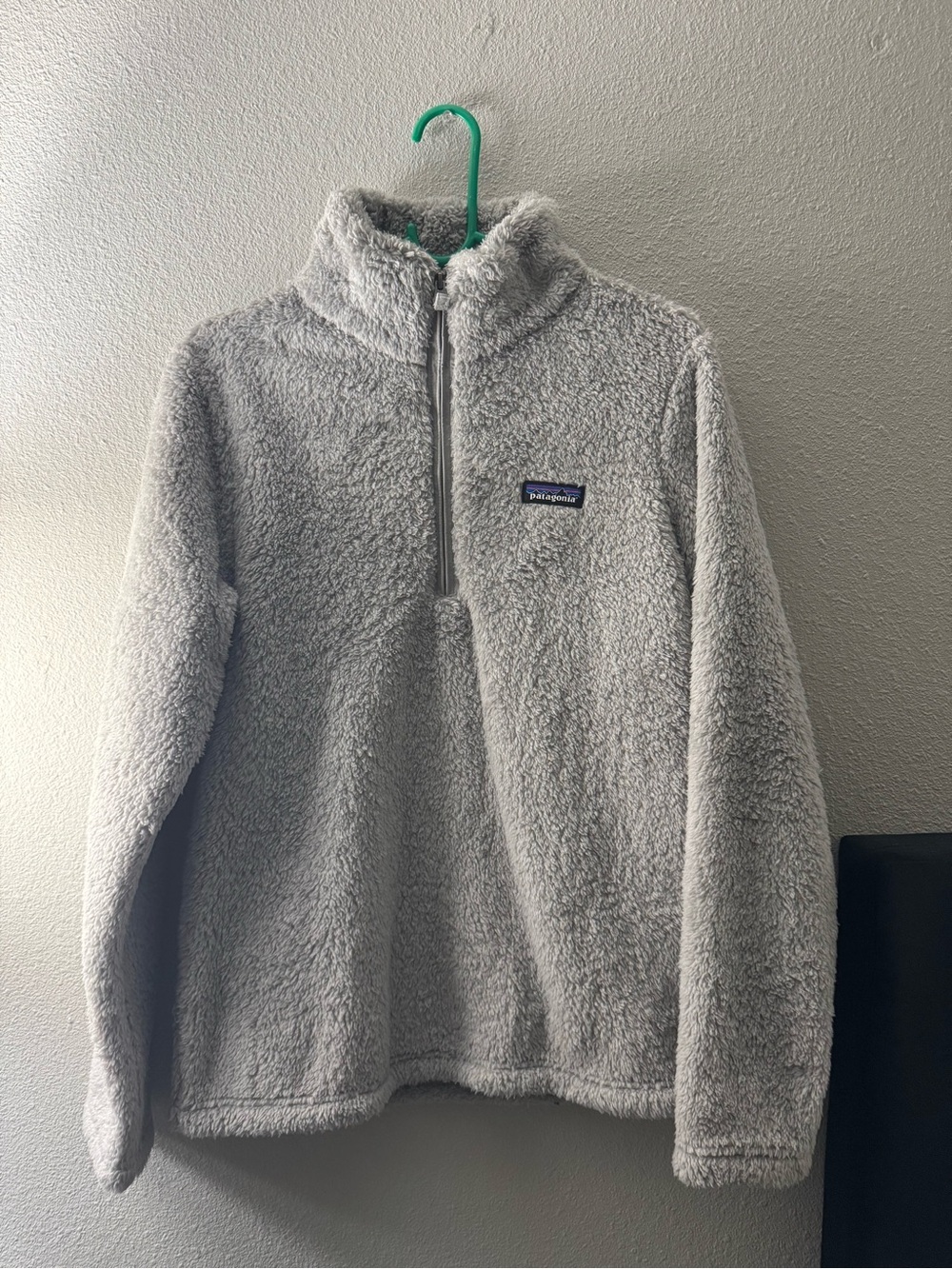 Patagonia Light Gray Women's Cozy Sherpa Quarter-Zip Pullover